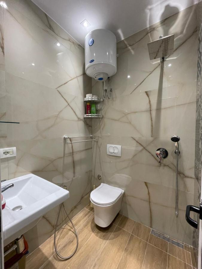 Modern 1 Bedroom City Apartment Tirana Exteriér fotografie