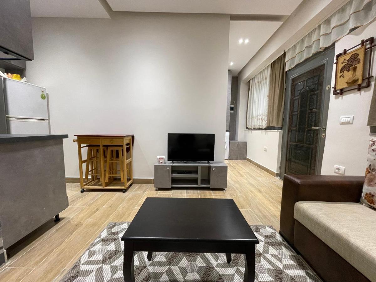 Modern 1 Bedroom City Apartment Tirana Exteriér fotografie